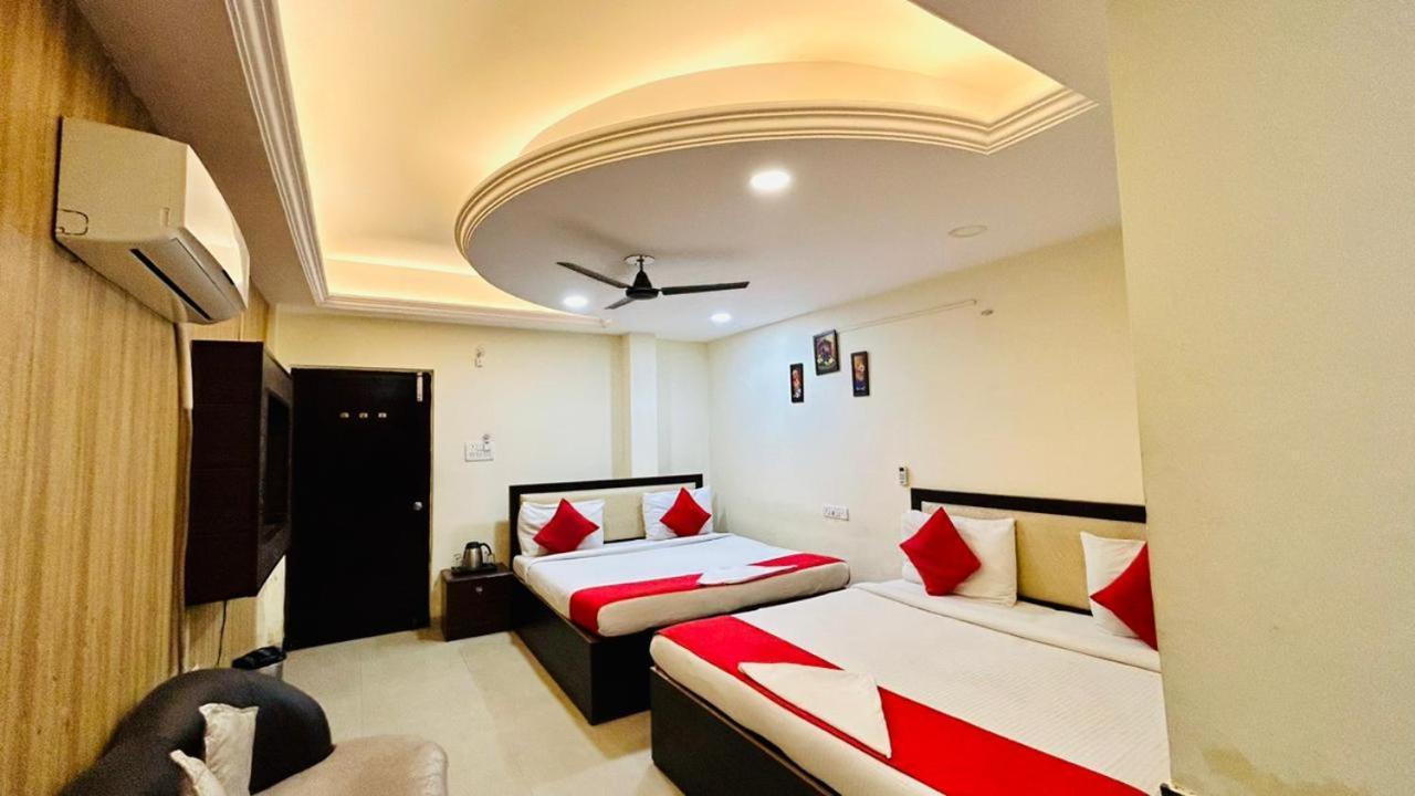 Hotel Sahu Near Kashi Vishwanath Temple Gate Varanasi Exterior photo