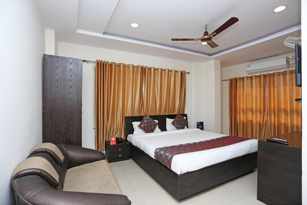 Hotel Sahu Near Kashi Vishwanath Temple Gate Varanasi Exterior photo